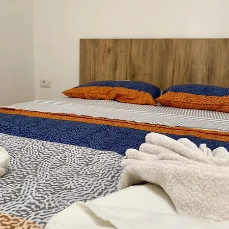 Central City Apartment Apartment *