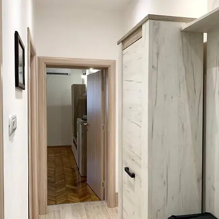 Central City Apartment *