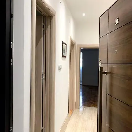 Central City Apartment 아파트 스코페