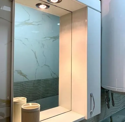 Central City Apartment * סקופיה